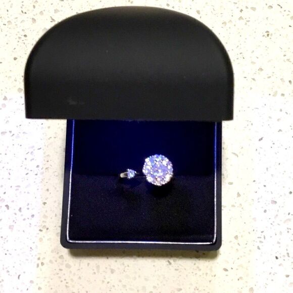Engagement Rotating ring ring fits 5-8 size - Picture 1 of 7